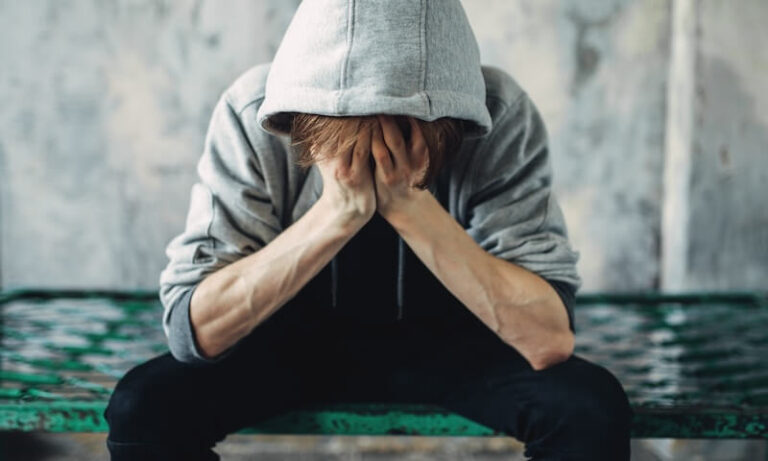 Подросток и наркотики